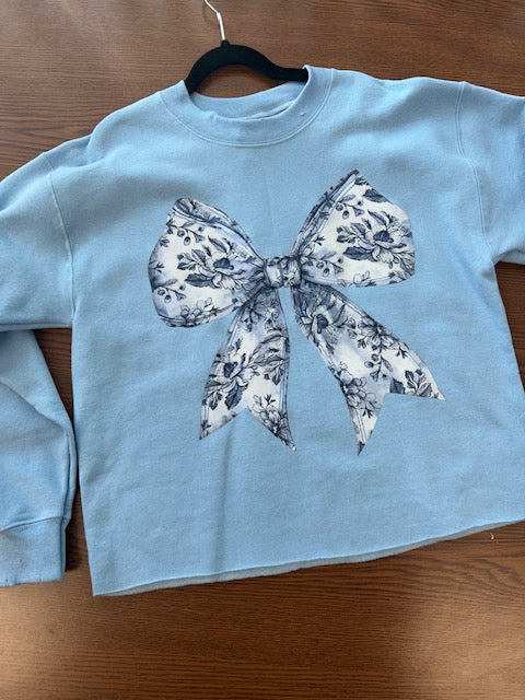 Fancy Bow Crewneck *In Stock*